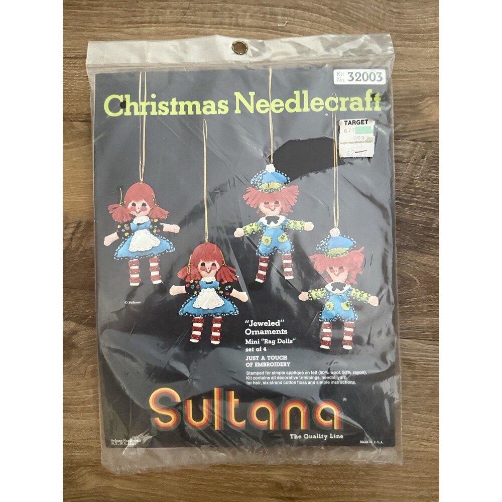 Christmas Sultana Felt Applique Holiday Ornament Craft Kit,MINI RAG DOLLS NEW